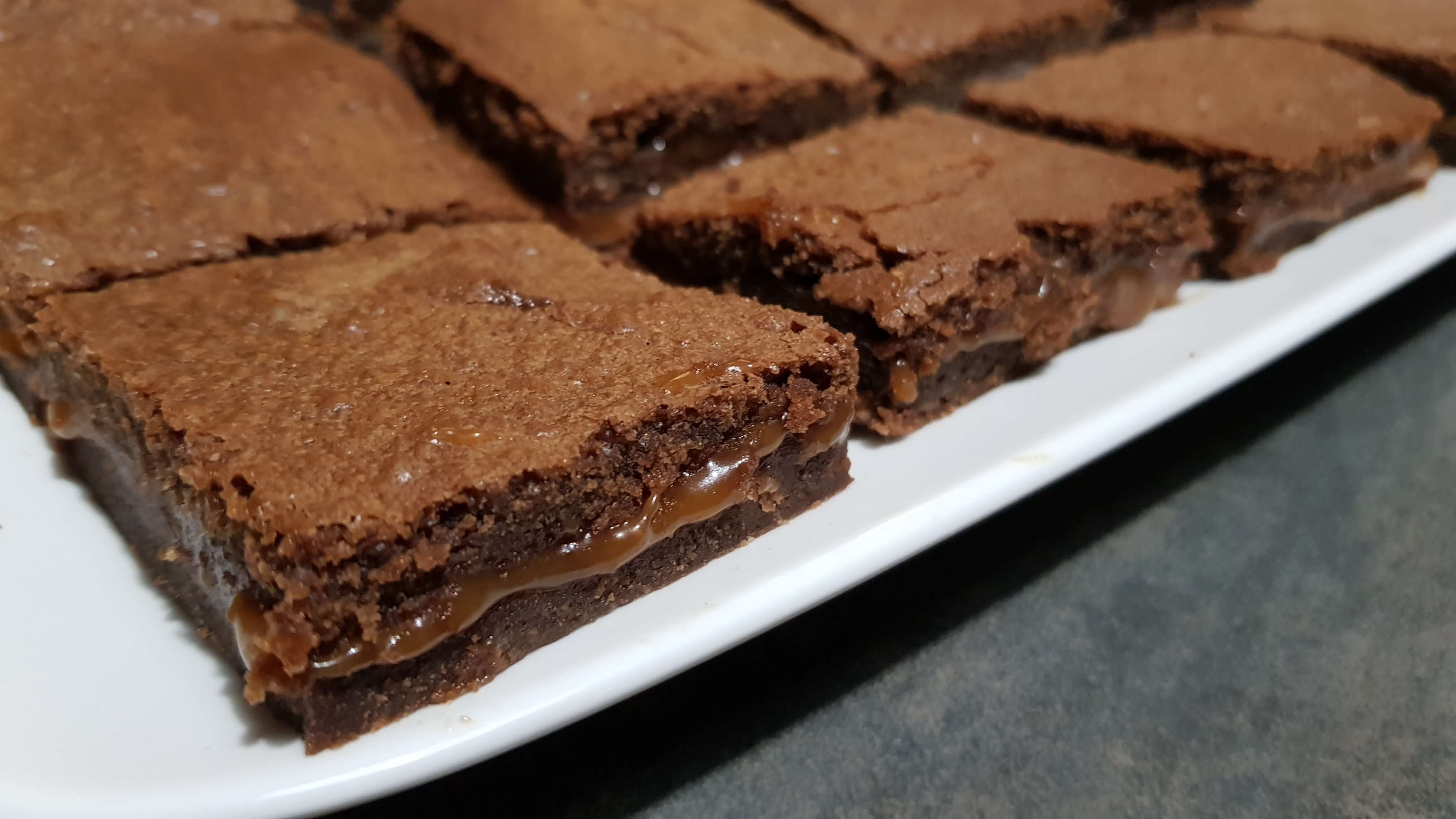 Brownie Chocolat Et Caramel Au Beurre Salé - Qui Léchera La Cuillère